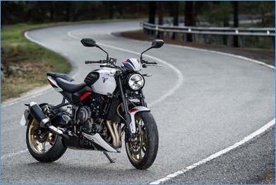 Triumph Trident 800